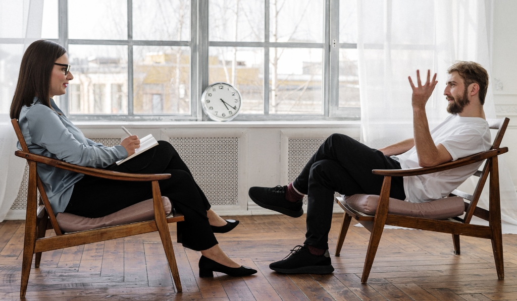 Psychology Basics: A Simple Guide to Understanding Human Behavior