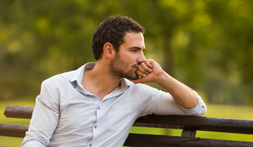 What Is Ambivalence? Meaning, Signs, Examples & How to Manage It
